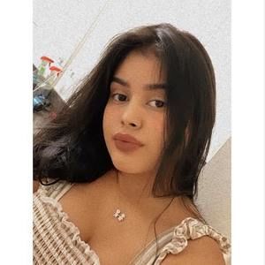 Meet your Posher, Nayelì